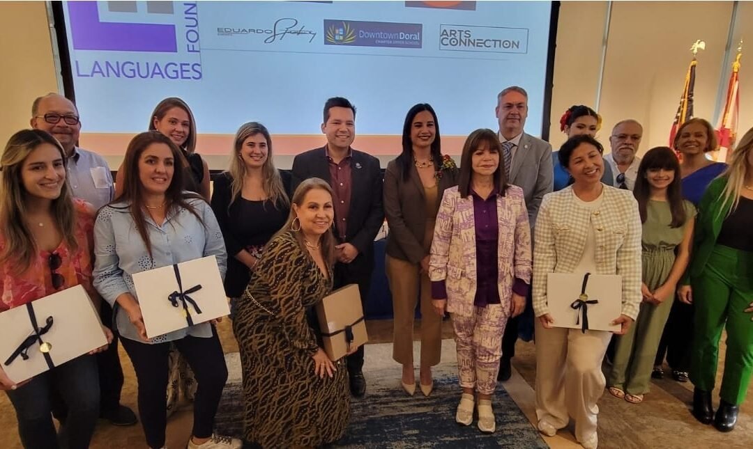 Herencia Hispana: Preescolares de Doral recibieron 20 bibliotecas dotadas con cuentos en español