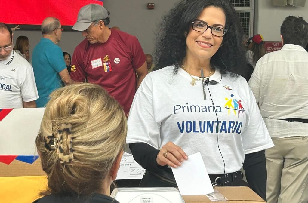 Sin inconvenientes: Elección Primaria se inició en Miami