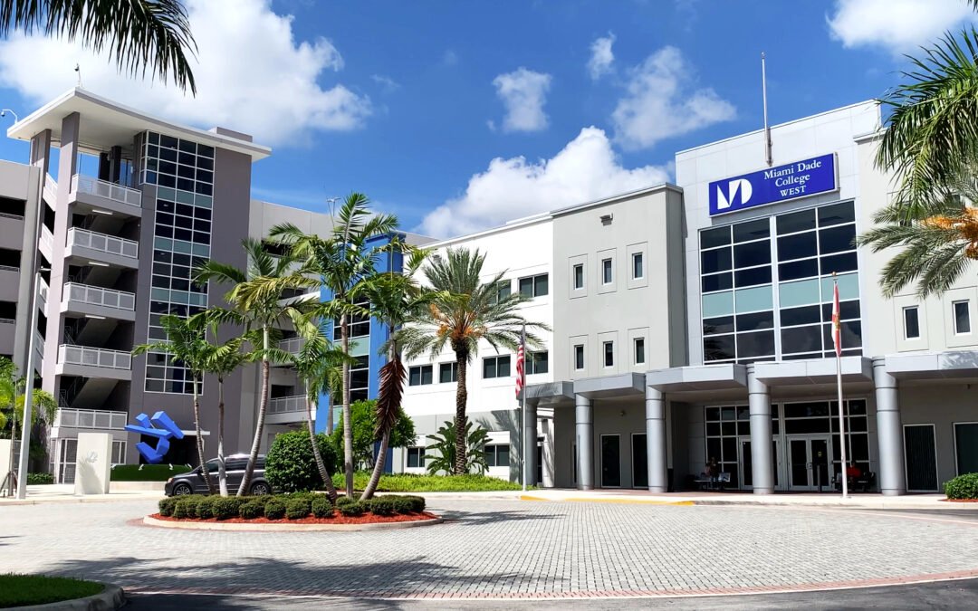 Miami-Dade College ofrece cursos de inglés gratuitos para inmigrantes