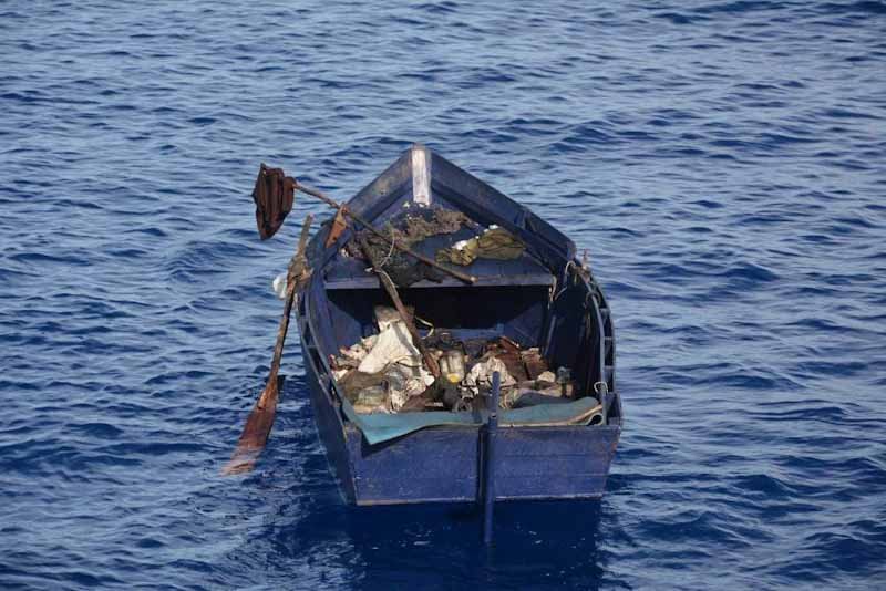 Migrantes cubanos detenidos tras llegar a Cayos de Florida
