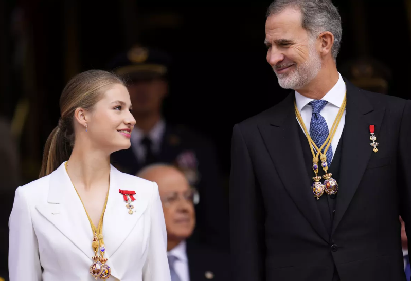 Princesa Leonor presta juramento como futura reina de España