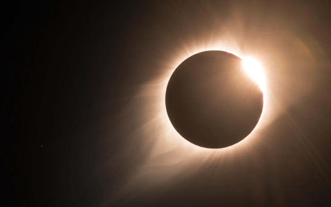 Se acerca otro eclipse solar en Miami y esto es lo que debes saber