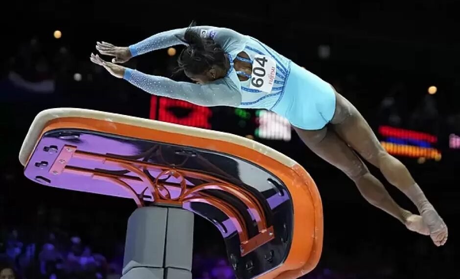 Simone Biles hizo historia en el Mundial de gimnasia