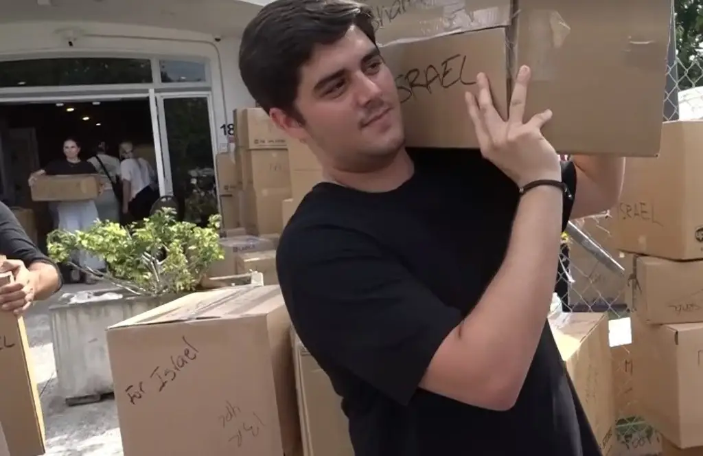 Sinagogas en EEUU se convierten en centros de recolección para Israel