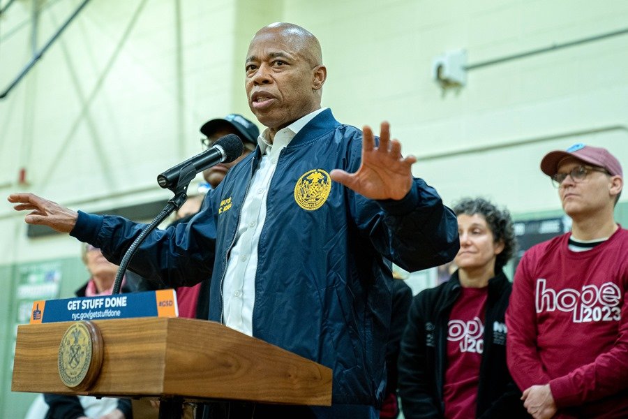 Alcalde de Nueva York acusado de agresión sexual en el año 1993