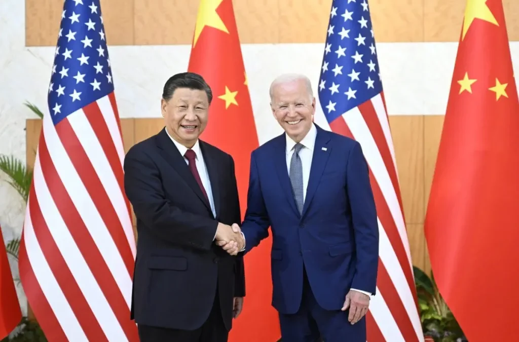 Biden y Xi llegan a acuerdos sobre fentanilo y comunicación entre las Fuerzas Armadas