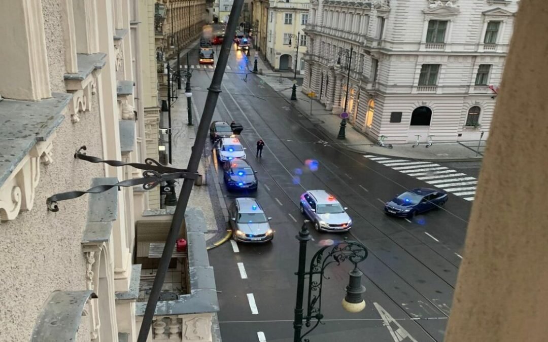 Tiroteo en Praga dejó 15 muertos y varios heridos