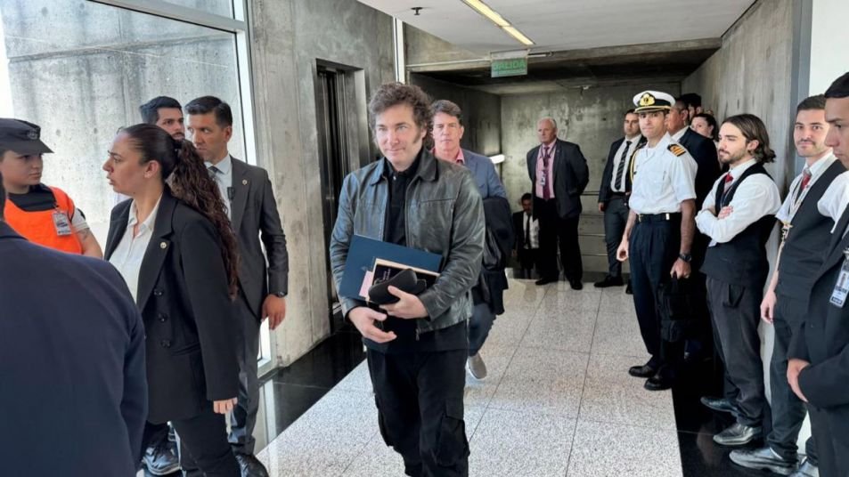 Milei viaja a Davos para participar en Foro Económico Mundial