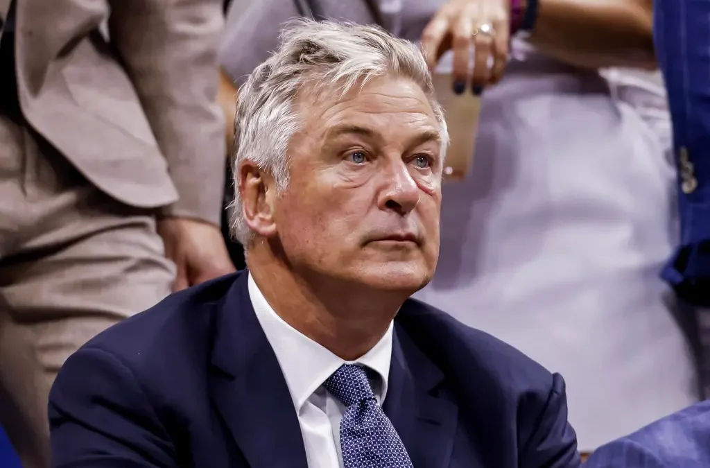 Alec Baldwin se declara inocente de homicidio involuntario en el caso ‘Rust’