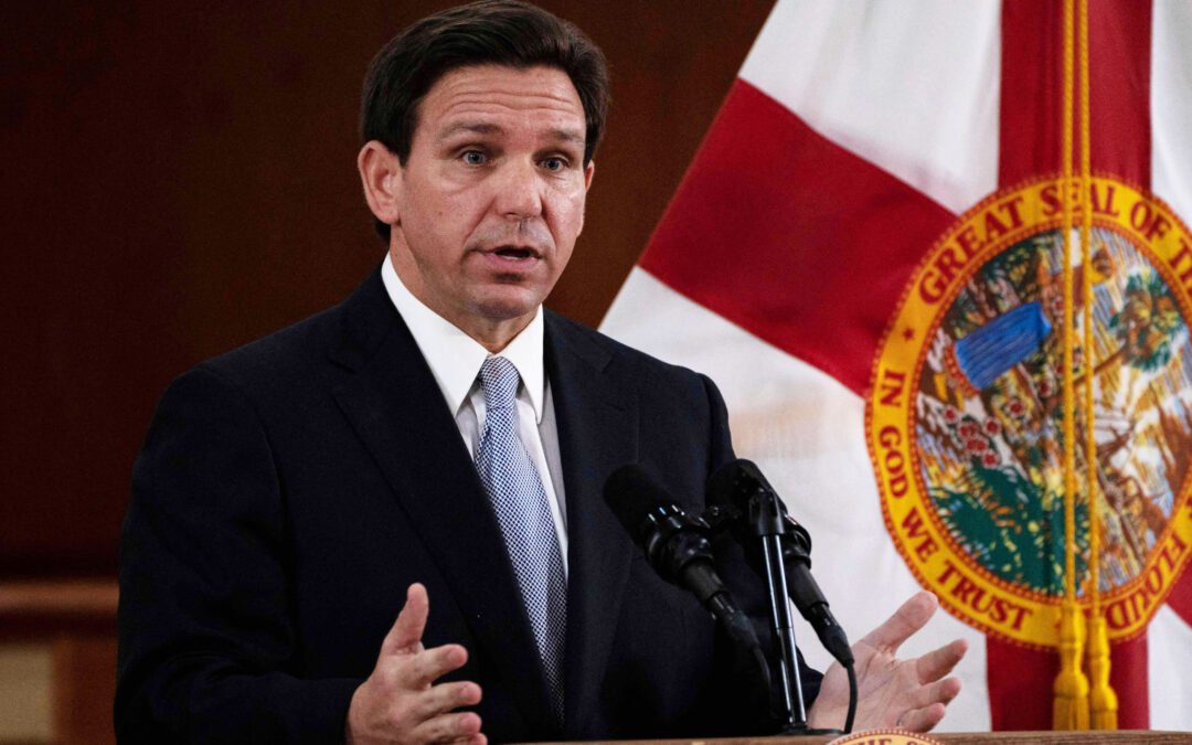 DeSantis intensificará penalidades contra hurto de tiendas y paquetes en Florida