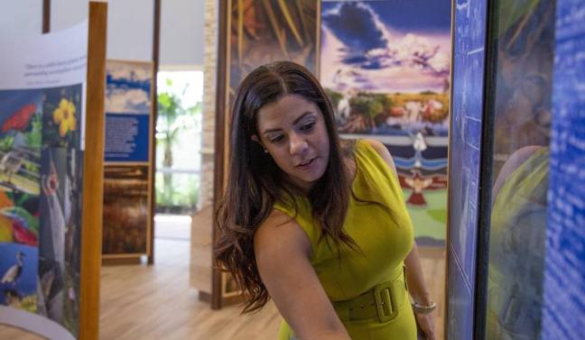 Barbie Hernández contratada por la ciudad de Miami tras destitución como City Manager de Doral