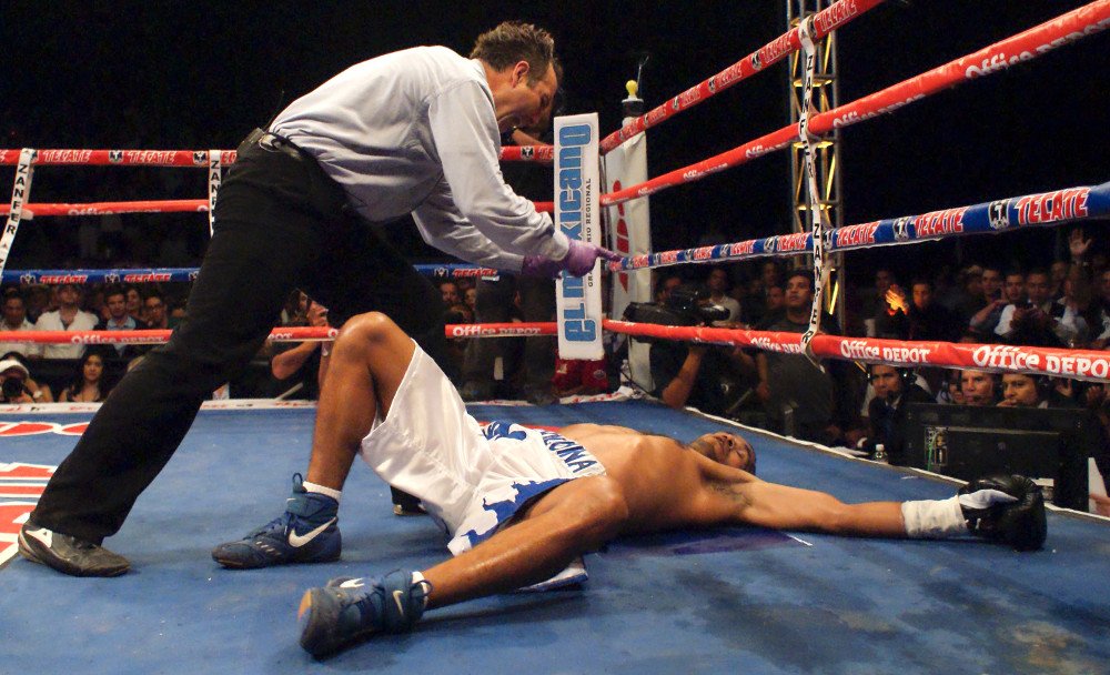 En el box no hay pelea sin contendor, Por Eduardo Martínez