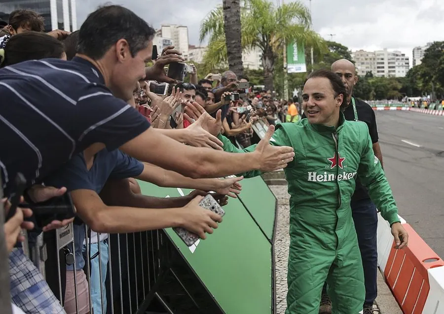 Felipe Massa denuncia a la FIA y a la Fórmula Uno por el campeonato mundial de 2008