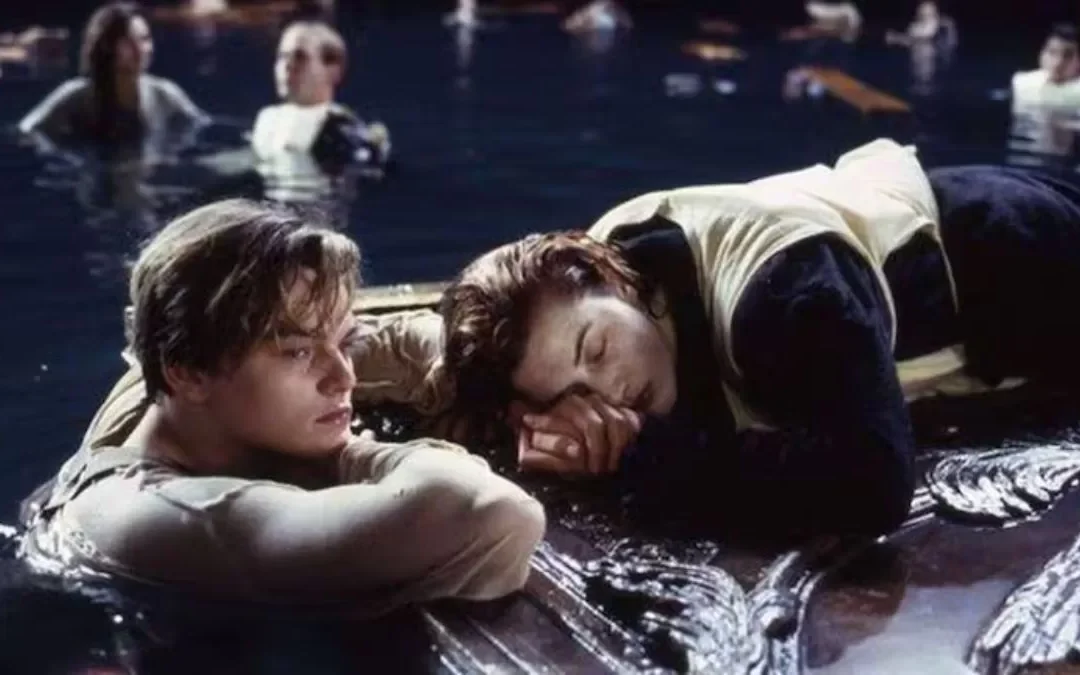 Subastan puerta de la película «Titanic» con la que Rose pudo salvarse