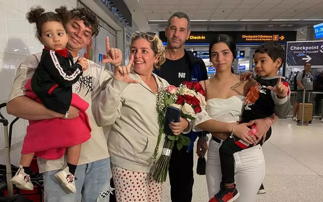 Tras ser condenada a prisión, activista cubana Diasniurka Salcedo llegó a Miami