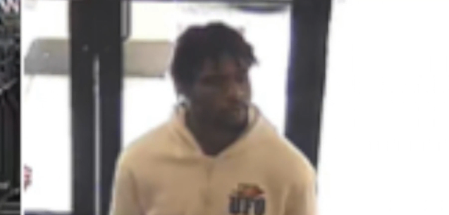 ¡Atención Hialeah! Buscan a sospechoso de grabar en vestidor de una tienda