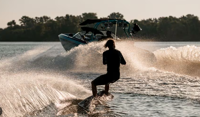Buscan al responsable de muerte de menor en Bahía de Biscayne