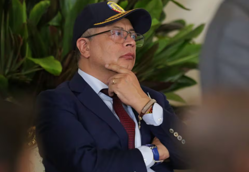 Presidente Petro asoma posibilidad de mantenerse en el poder, esto es lo que dijo