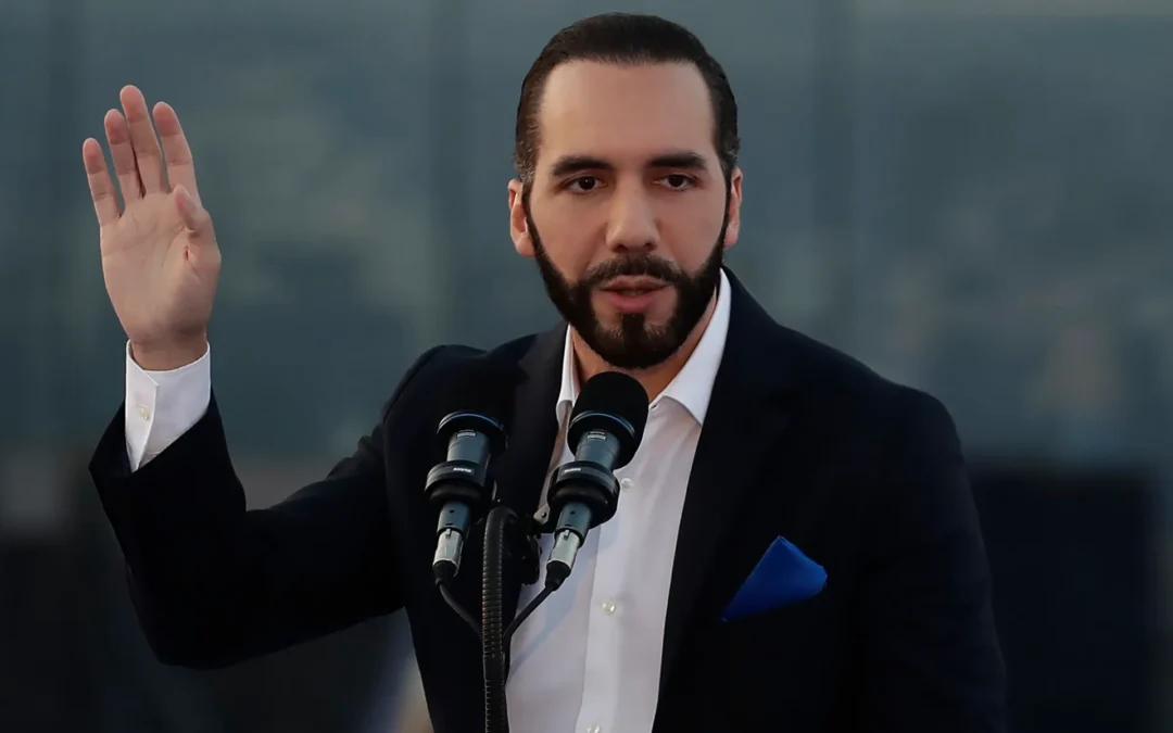 Bukele anuncia despidos de 300 empleados públicos para “ahorrar” fondos