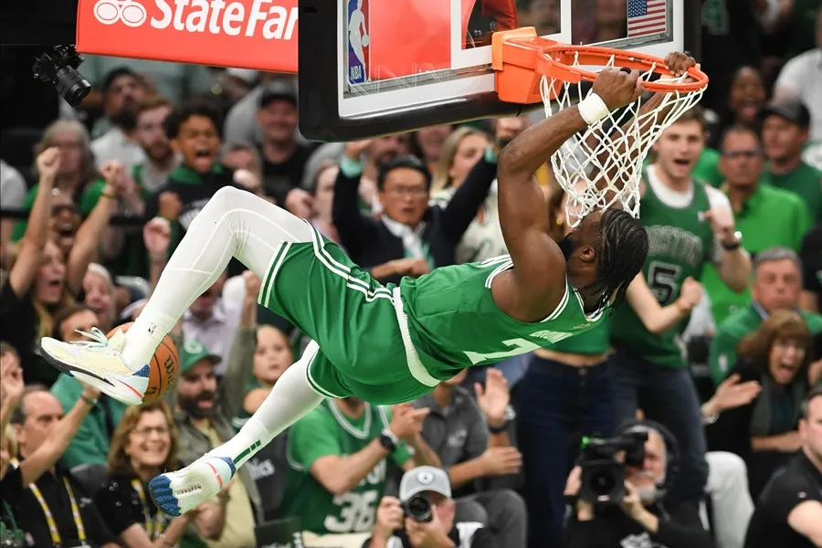 Celtics derrotaron a los Mavericks y conquistaron su anillo 18 de la NBA