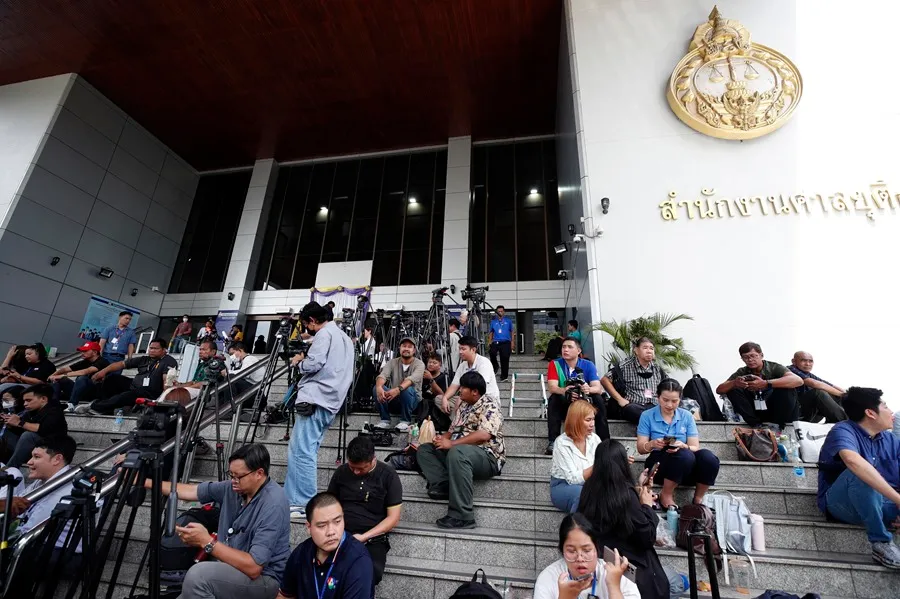 Ex primer ministro de Tailandia Thaksin Shinawatra es imputado por lesa majestad