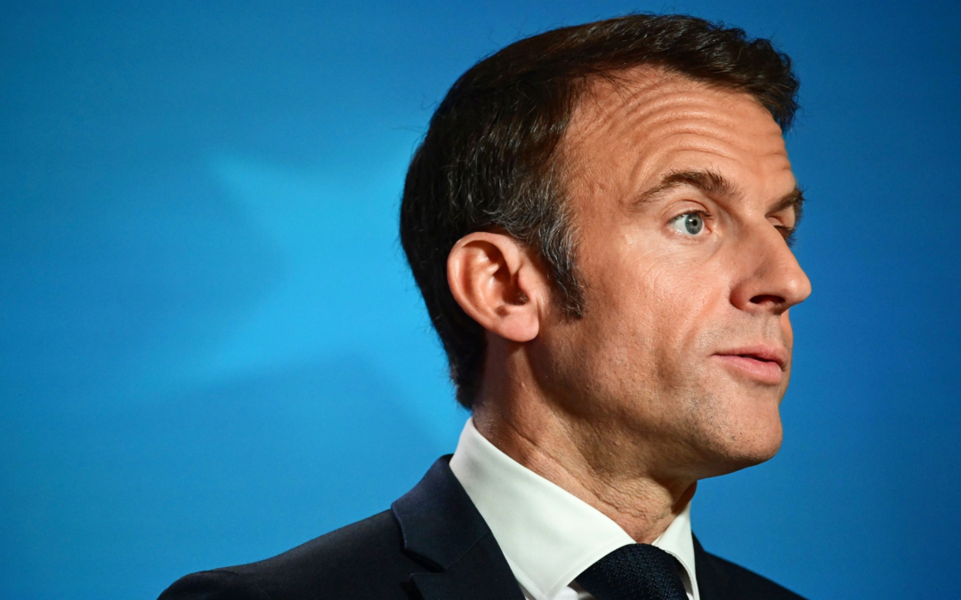 Macron disuelve parlamento de Francia tras aplastante derrota