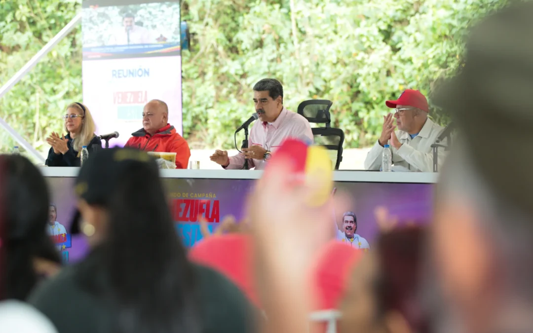 Maduro denuncia que la oposición tiene sicarios para atacarlo en medio de campaña política