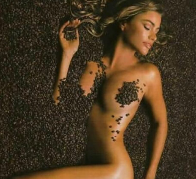 Sofia Vergara posó desnuda para presentar su propia marca de café