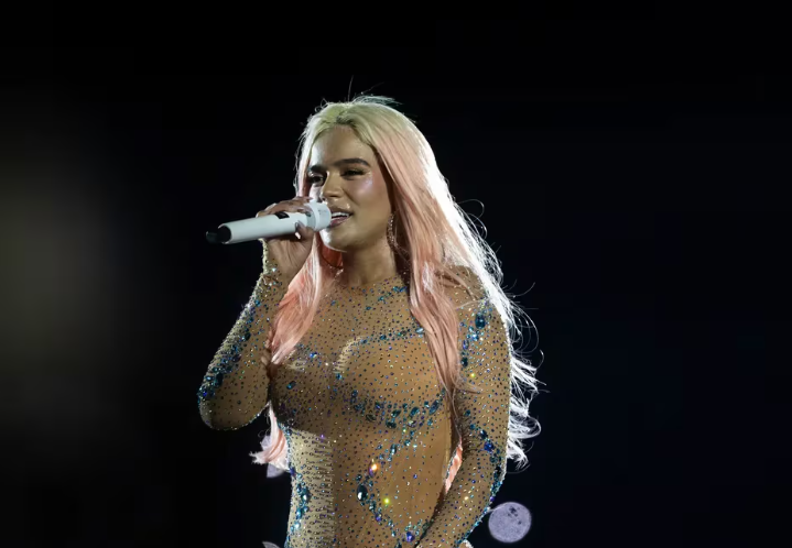 Karol G, primera cantante en llenar en cuatro ocasiones el Bernabéu