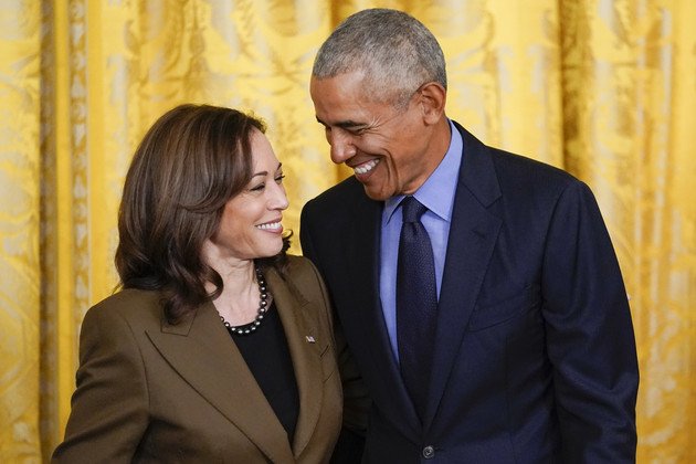 Obama le expresó su apoyo a Kamala Harris