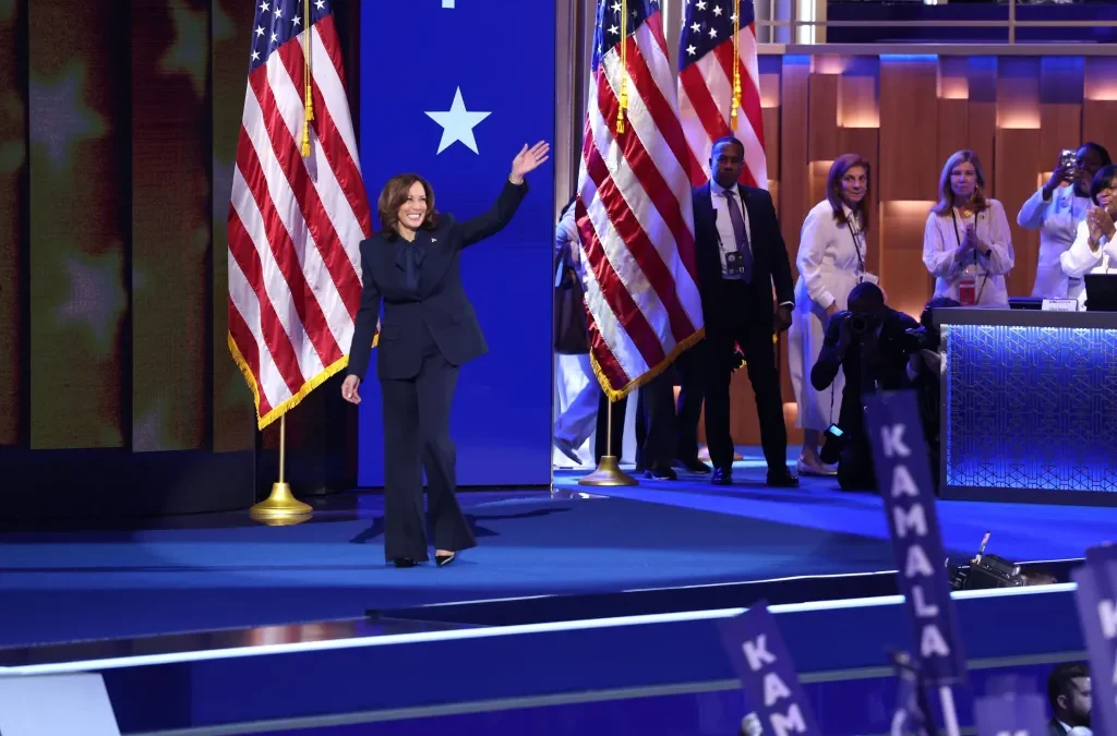 Kamala Harris hace historia con la nominación del Partido Demócrata
