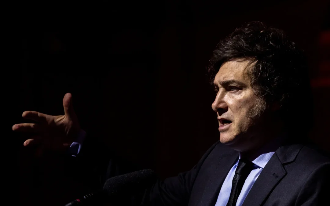 Milei cuestiona a quienes “cierran la boca” sobre Venezuela