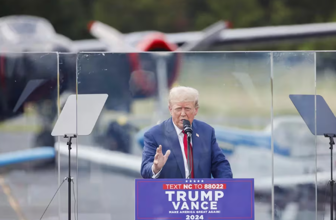 Trump encabezó primer acto al aire libre con protección
