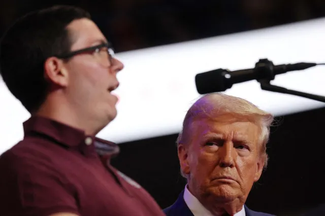 Venezolano estuvo en el escenario con Trump advirtiendo los «peligros del socialismo»