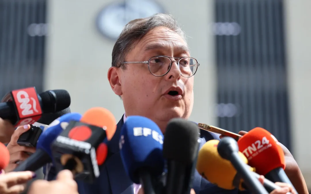 Defensa de González Urrutia entregó documento para presunción de inocencia del opositor