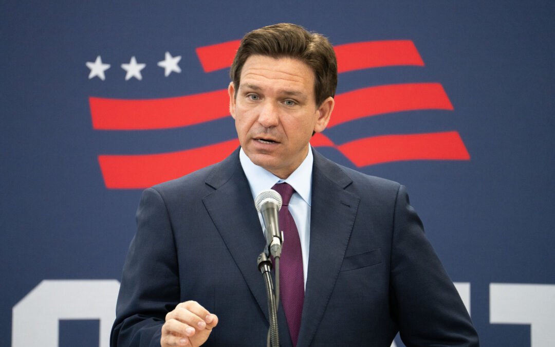 Gobernador de Florida pide solucionar aumento de costos de los condominios