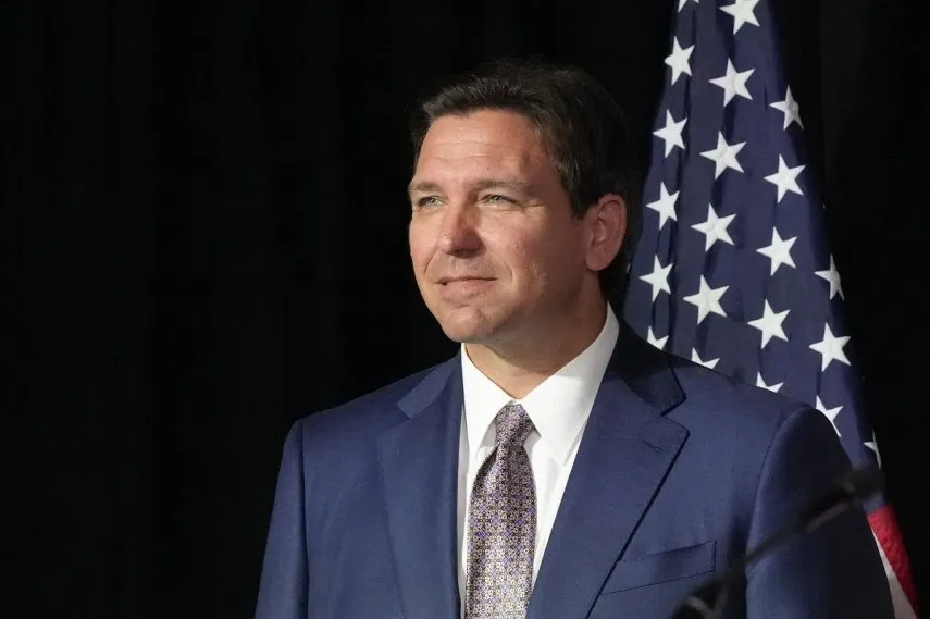 Ron DeSantis celebra segunda mesa redonda sobre crisis en condominios