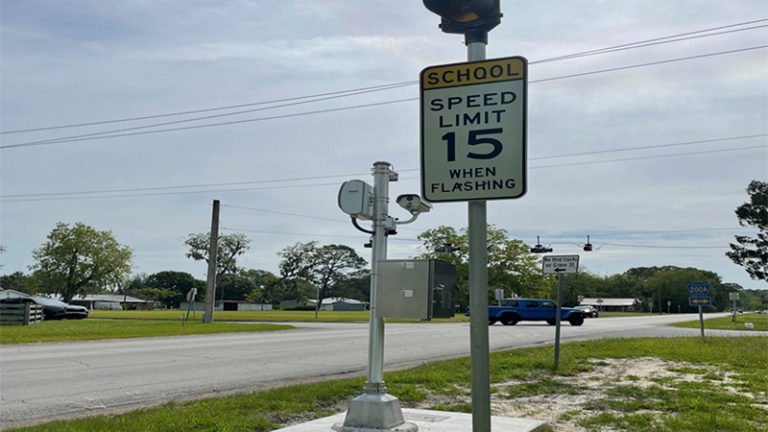 South Miami comienza a multar por exceder velocidad en zonas escolares