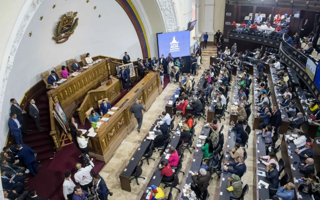 AN de Maduro aprobó ley que ordena 30 años de prisión para quienes promuevan sanciones