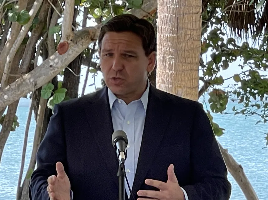 Denuncian discriminación a víctimas del huracán Milton que apoyaron a Trump