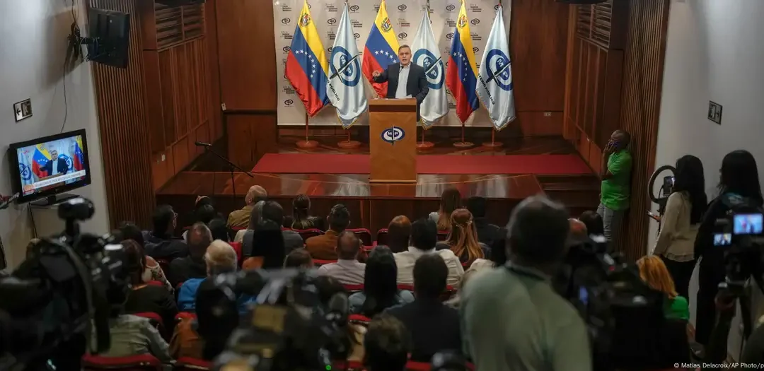 Ratifican como fiscal general de Venezuela a Tarek William Saab