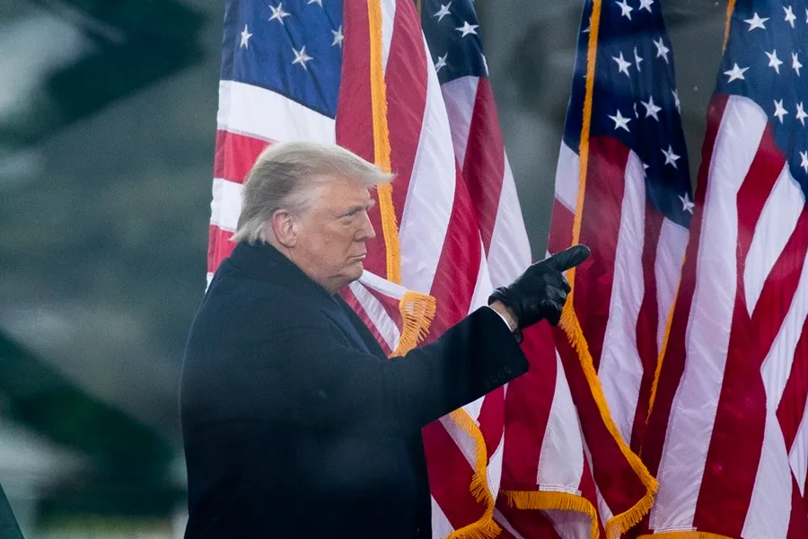 Trump rechaza propuesta de presupuesto y exige cambios sobre contenido y techo de deuda